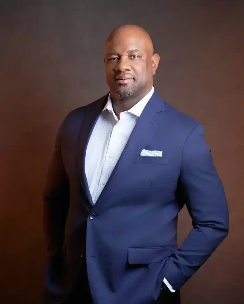 How To Choose A Headshot Style That Fits Your Industry 29 Matt Roberts Photography Professional Headshots